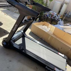 Treadmill 