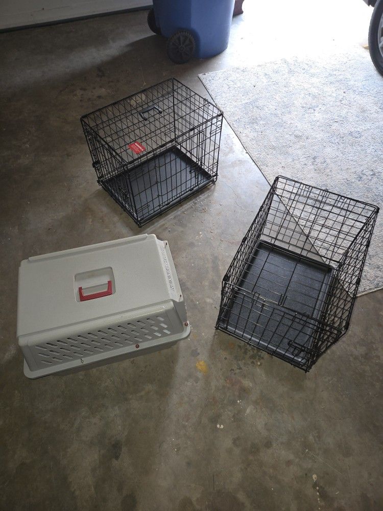 Two Pet Crates And One Pet Carrier, Pkg Deal $40.
