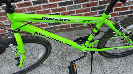 FOR SALE Bike Kent Shogun Trail Blaster Sport 24 In. Bicycle LIME GREEN for Sale in Brooklyn NY OfferUp