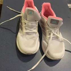 Adidas Shoes Size 5 1/2