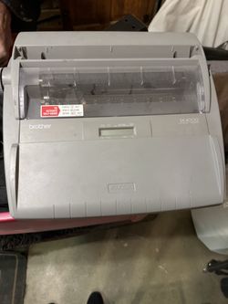 Electronic typewriter