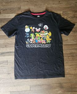 SUPER MARIO & FRIENDS  OLD MAVY KIDS XLARGE SIZE 19"X23" BLACK T-SHIRT PRE-OWNED