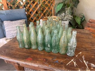 Antique Coca-Cola bottles -20$
