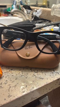 Ray -Ban Meta Smart Glasses