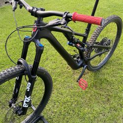 2023 specialized stump jumper Evo expert