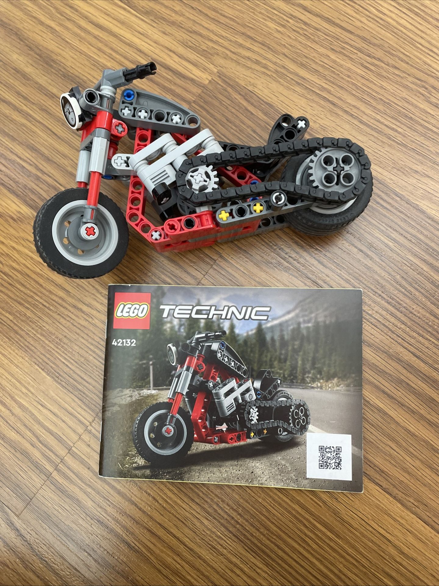 Lego Technic Set #42132 Motorcycle Set 163 Piece Toy Construction Brick Set Manual & All Pieces Included Complete Set Open Box All Functioning 7+