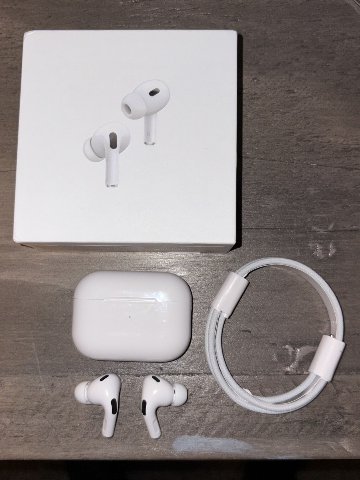 Apple AirPods Pro 2nd Generation with MagSafe Wireless Charging Case - White