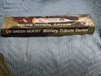 Green Beret Tribute Knife