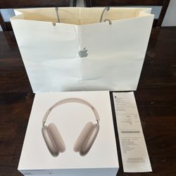 Apple Airpods Max with USB-C