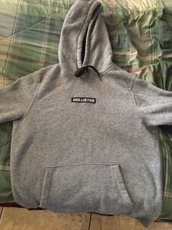 Hollister sweater
