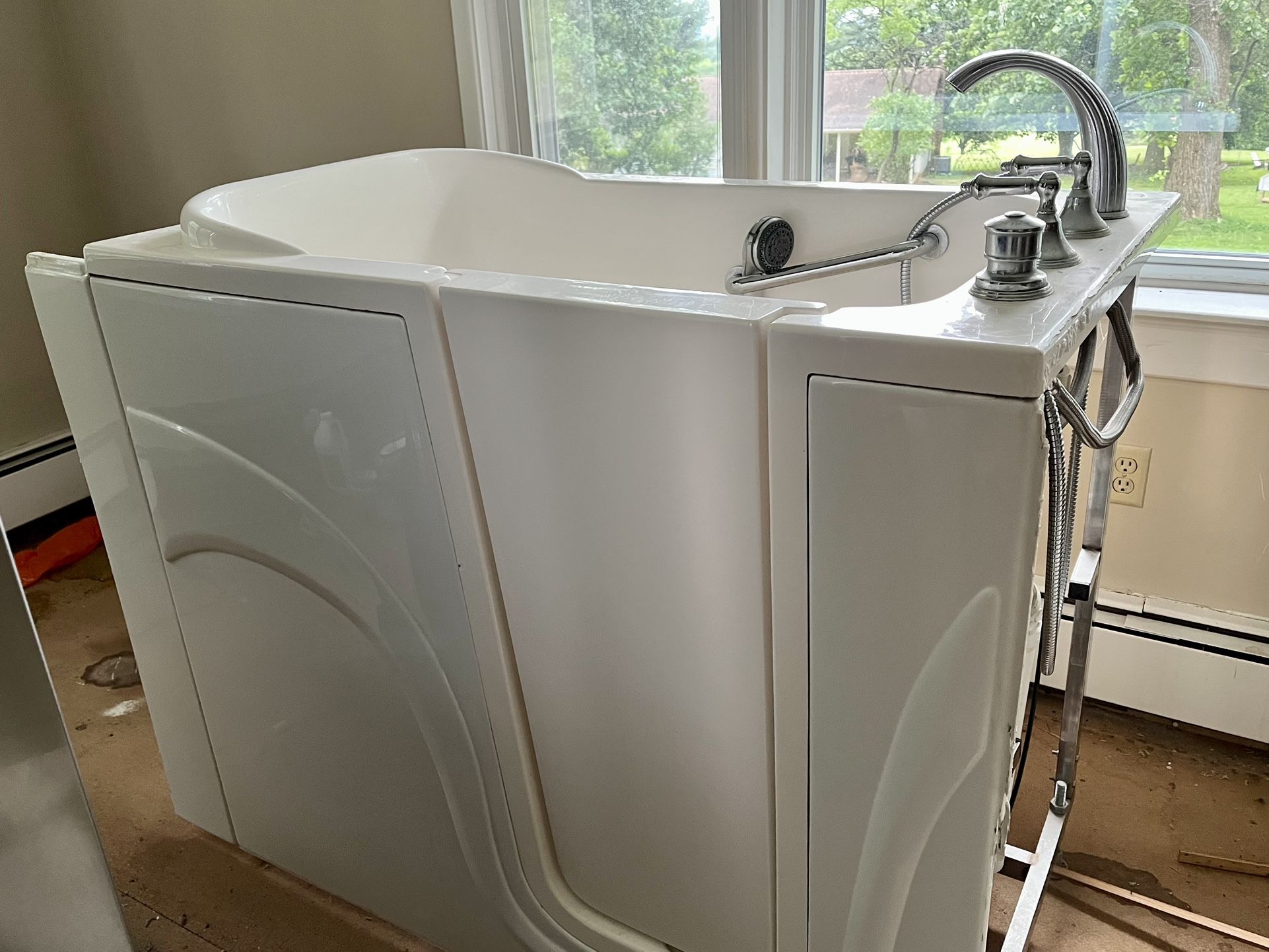Walk In Tub