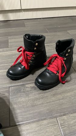 Steve Madden women boots size 7.5