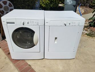 Washer and dryer good condition
