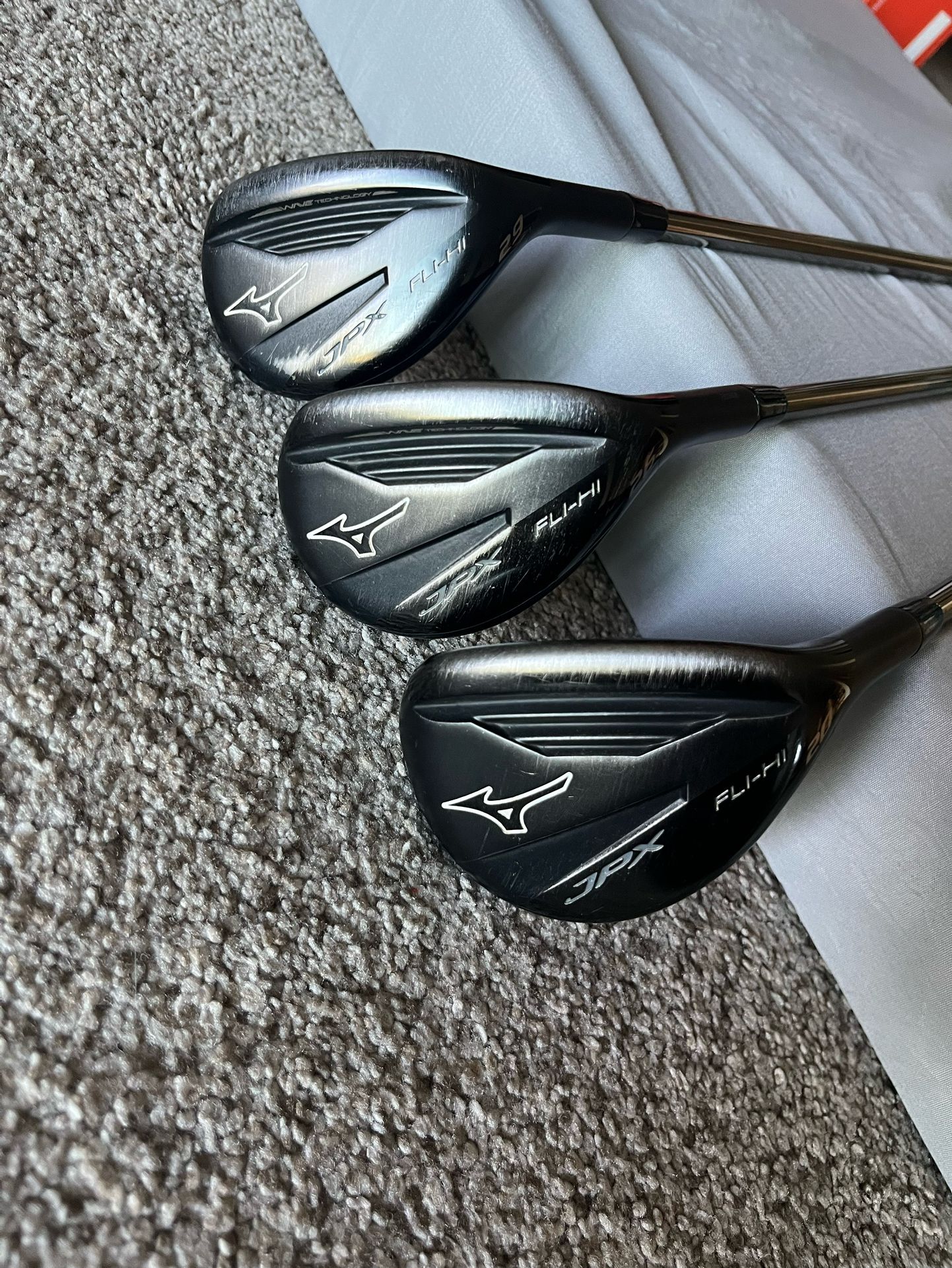 Mizuno Hybrid Golf Clubs