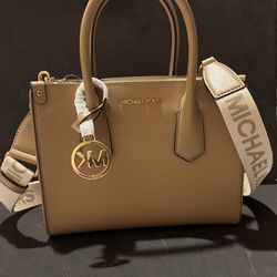 👜 Michael Kors Satchel – NEW – Tan with Gold MK Logo 👜