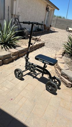 Knee scooter $30