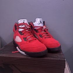 Jordan 5 Raging Bull