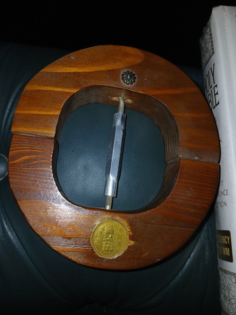 GENTLY USED HAT STRETCHER