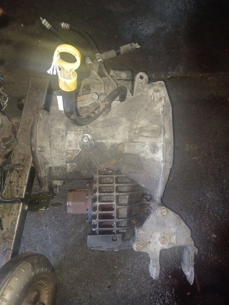 2012 Avenger 2.7 Transmission