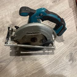 Makita Circular Saw 18 V Lxt