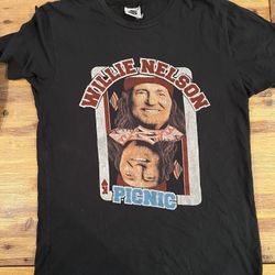 Willie Nelson Picnic 1983 T-Shirt Black Concert Tour