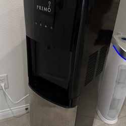Primo water dispenser (pick up)