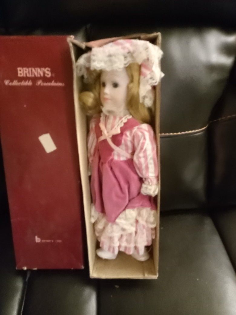 Brinn's Collectible Porcelains