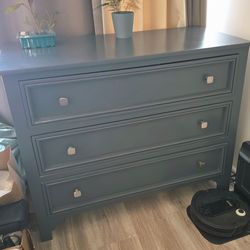 3 Drawer Dresser Gray