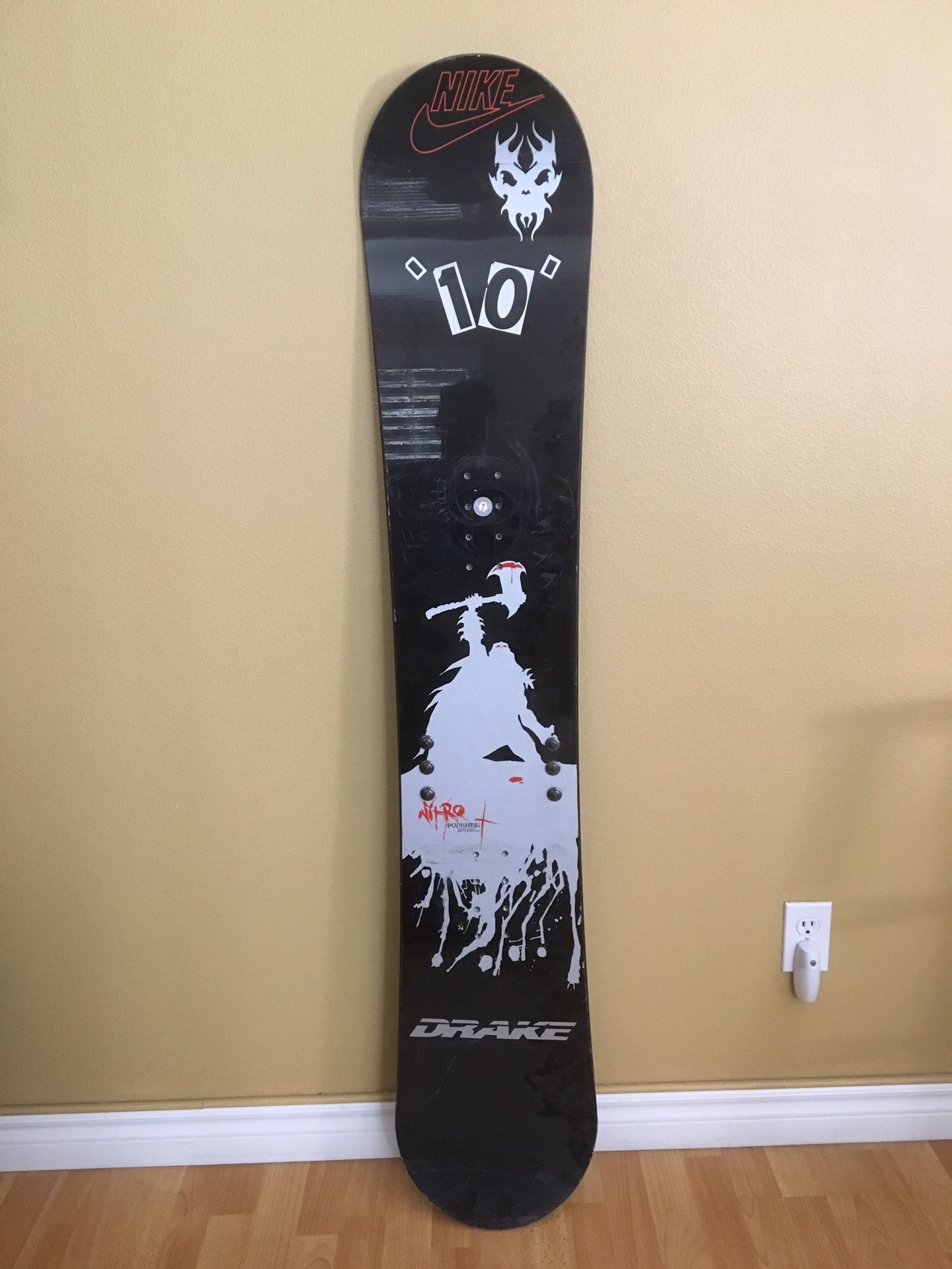 Nitro Punisher Snowboard 166 cm All Mountain USED