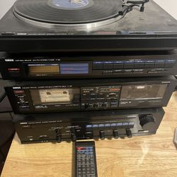 Yamaha home stereo 