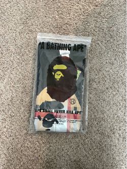 Burberry X bape tee, clean look need gone ASAP🔥