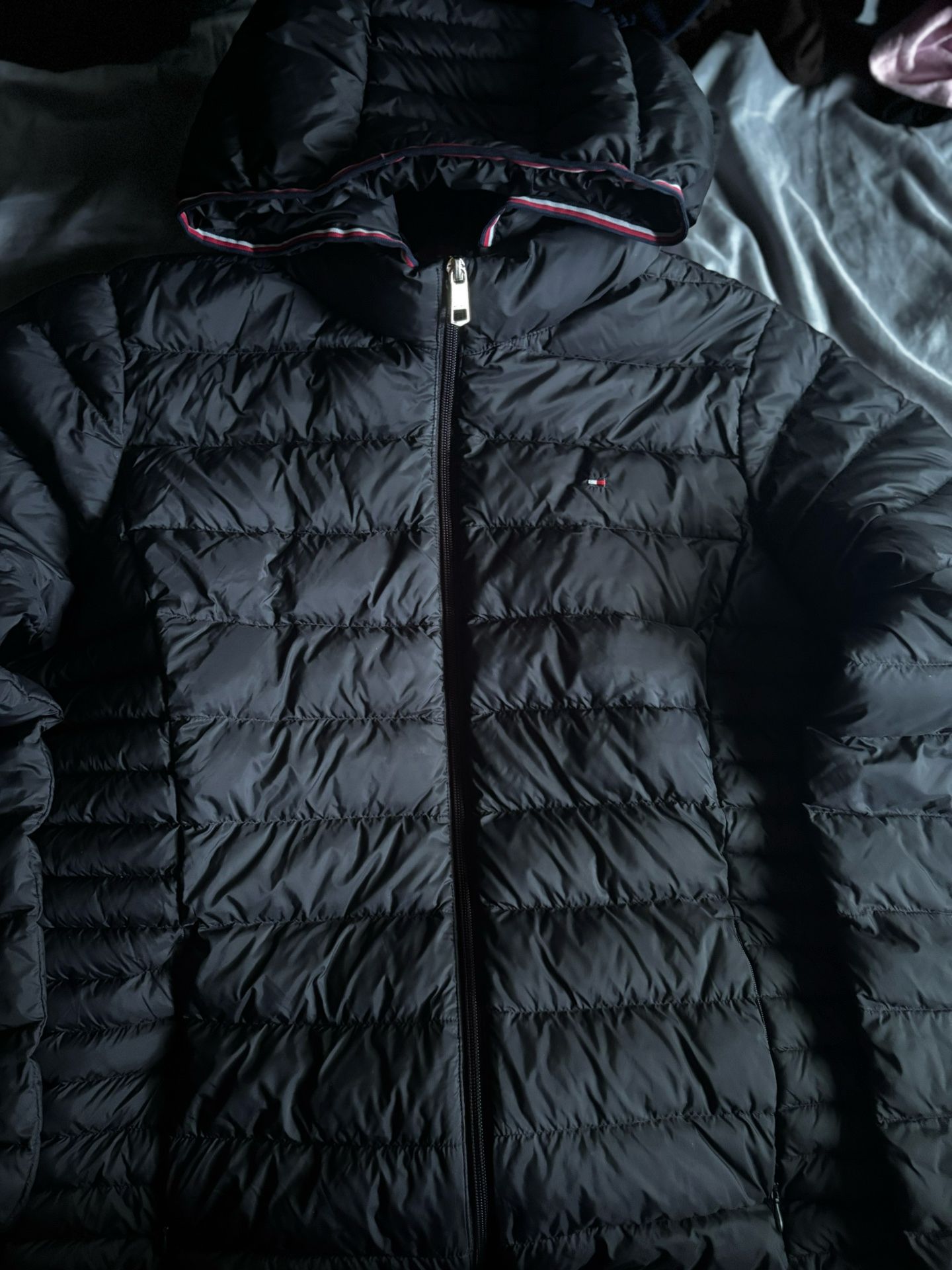 Tommy Hilfiger Size L Black Puffer Jacket