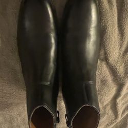 Men’s Clarks Soft Leather Boots Size 11