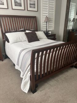 Queen Cherrywood bed set