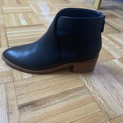 Ankle Chelsea Boots Size 7 