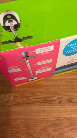 Clothes steamer