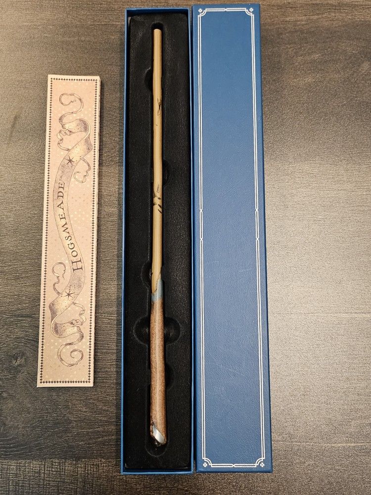 Fantastic Beast ( Newt Scamander) Interactive Wand