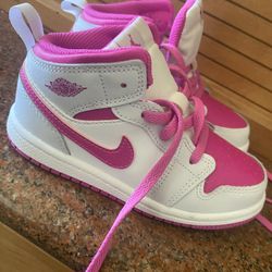 Girls Nike Shoes 
