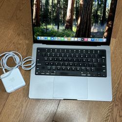 MacBook Pro (14-inch, 2021) M1, 16GB, 512GB SSD