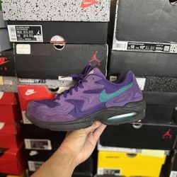 Nike Air Max2 Light Grape size 11 USED But Clean