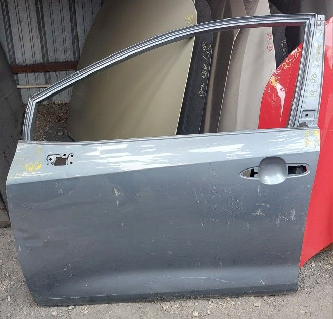 2019 2020 2021 2022 2023 2024 TOYOTA COROLLA FRONT DOOR