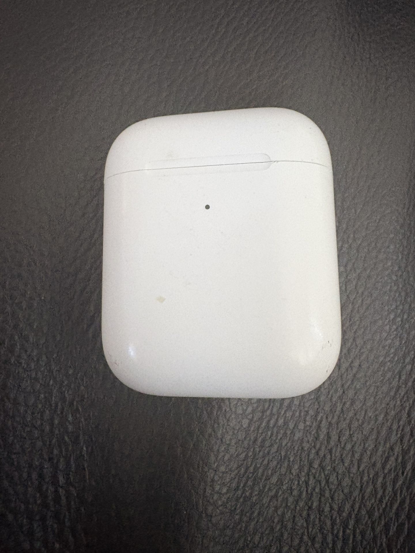 Apple AirPods 2nd Generation - Tested Working