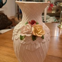 Vintage White Ceramic Capodimonte Style Vase With Tricolor Flowers & Gorgeous Design