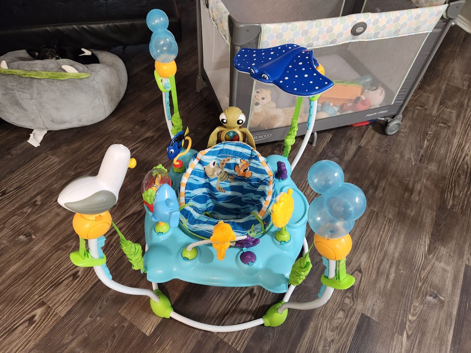 Finding Nemo Baby Swing