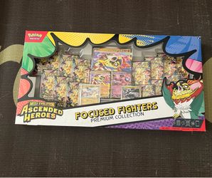 Ascended Heroes Focused Fighters Premium Collection (Sam's Club)