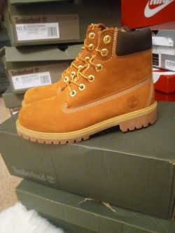 Brand New!! Timberland Junior Size 5, Men Sz 8, 10, 10.5