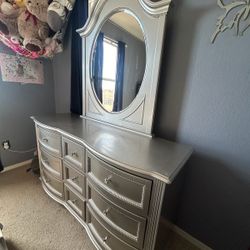 Bedroom Set