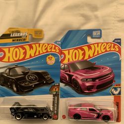 Hell Cat  And La Libre 2025/2026 Hot Wheels 