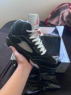 Jordan 5 Black Metallic
