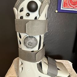 ELITE Aircast AirSelect Walking Boot / Walking Brace, SMALL